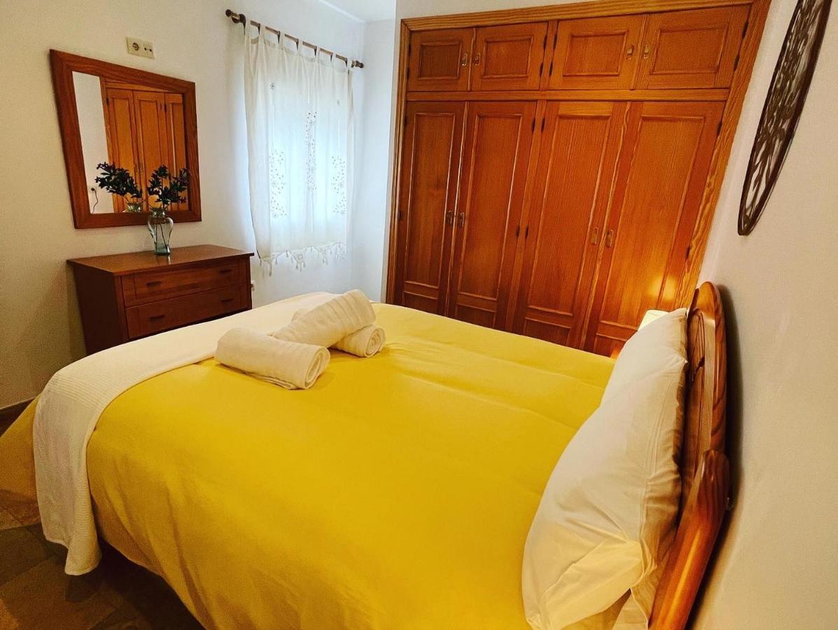 Apartamentos Colon Pondos Linares  Eksteriør billede