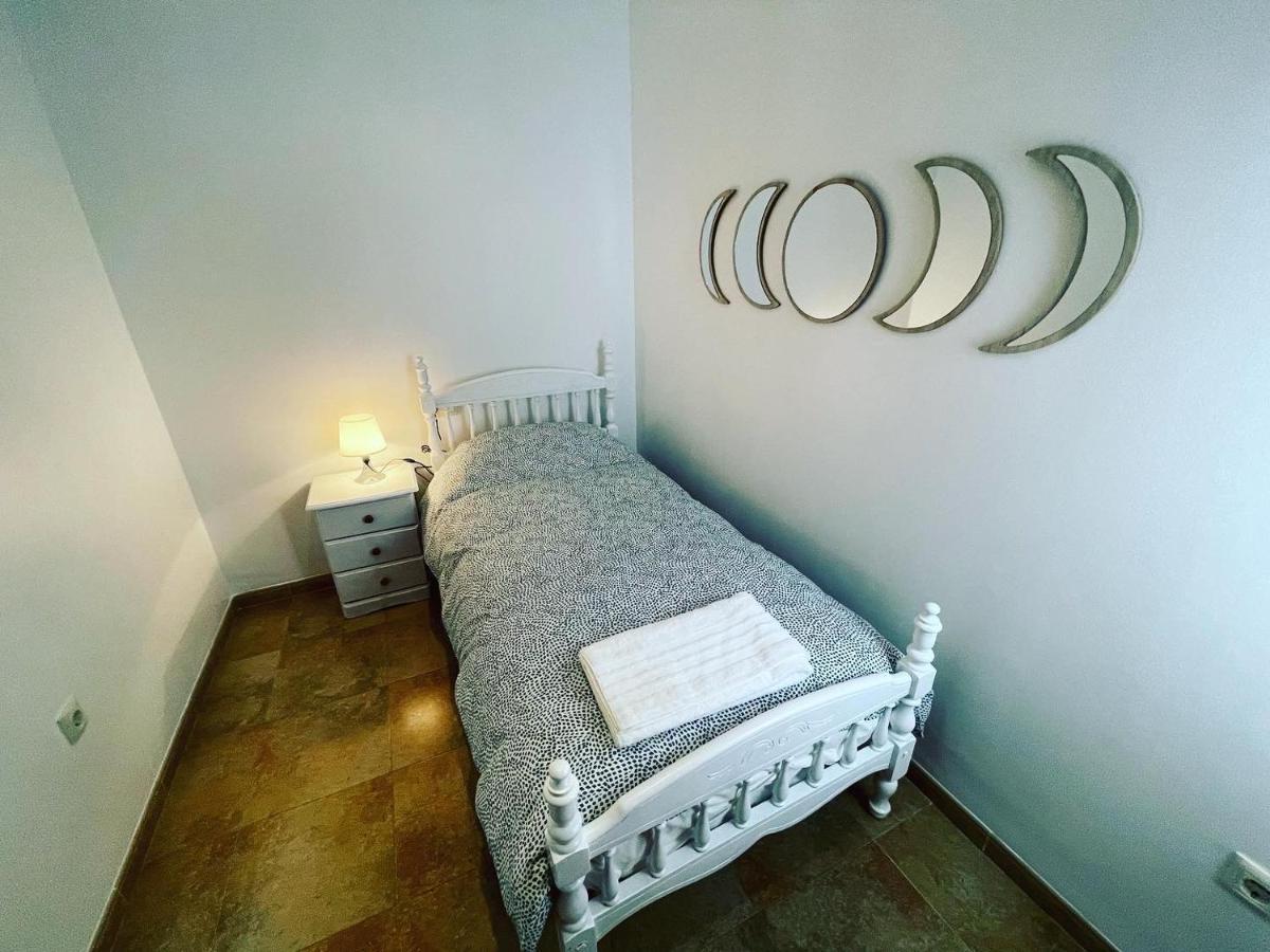 Apartamentos Colon Pondos Linares  Eksteriør billede