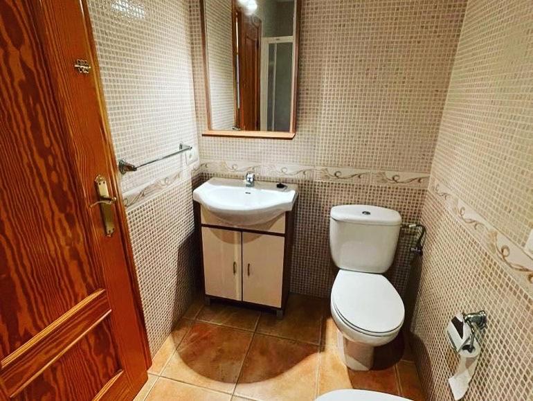Apartamentos Colon Pondos Linares (Jaen) Eksteriør billede